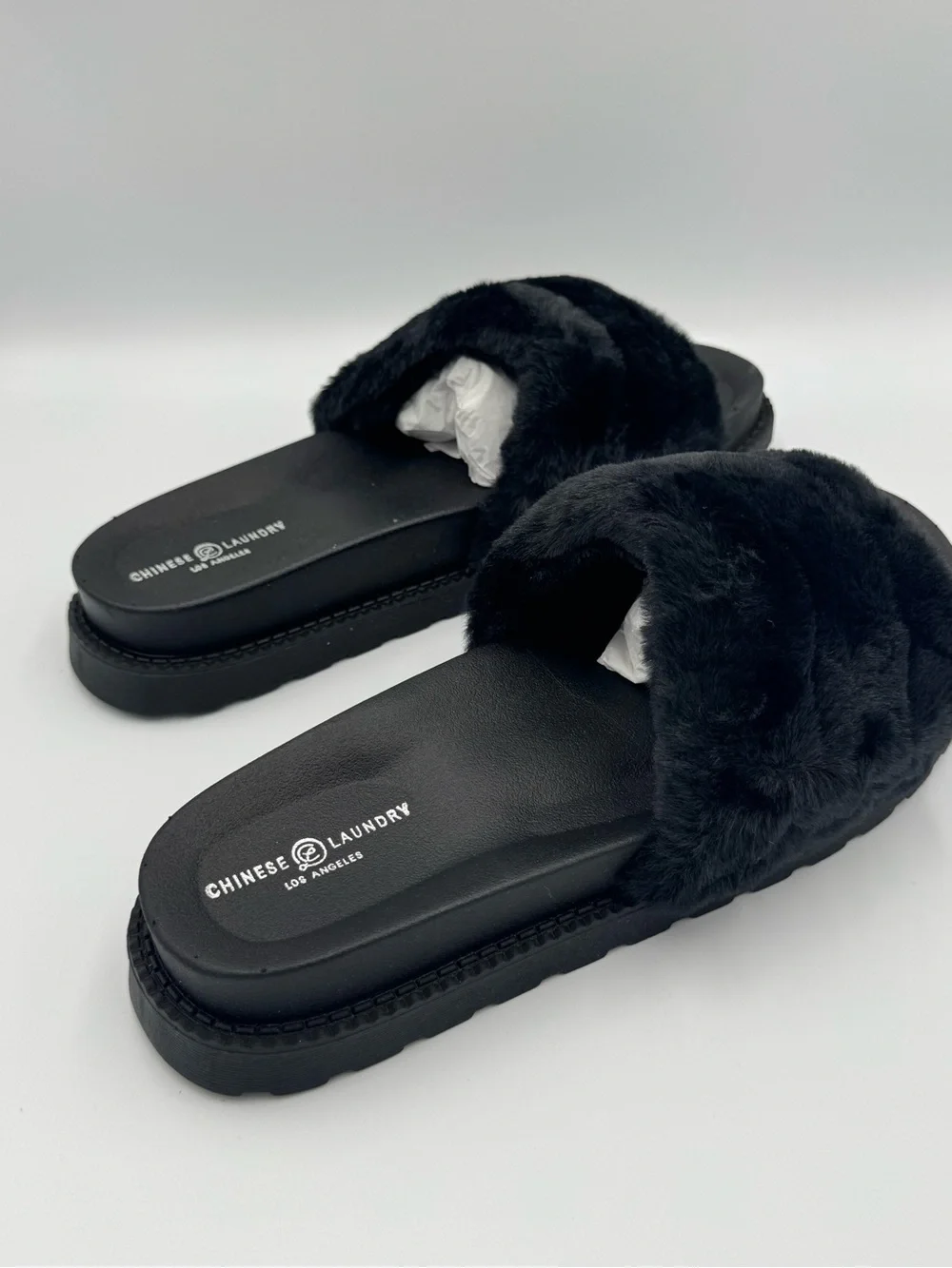 Chinese Laundry Black Faux Fur Slide Sandals Women’s Size 10 New No Box